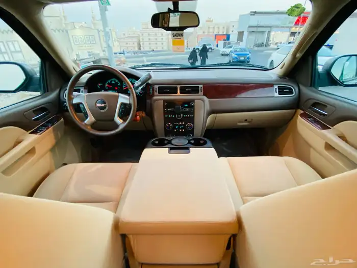 جمس يوكن 2014 مخزن بحاله الجديد ماشاء الله 32