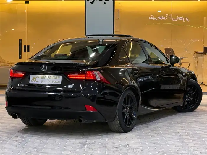 لكزس - IS اف سبورت - 2016 ( بحالة ممتازة ) 20