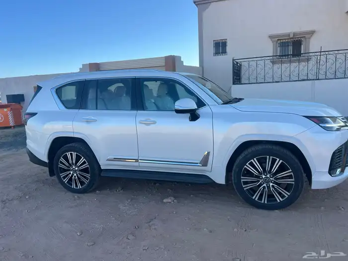 لكزز LX 600اوف وايت 2023 6
