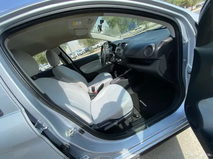 ميتسوبيشي اتراج 2021 سياره نظيف للمستخدم 11