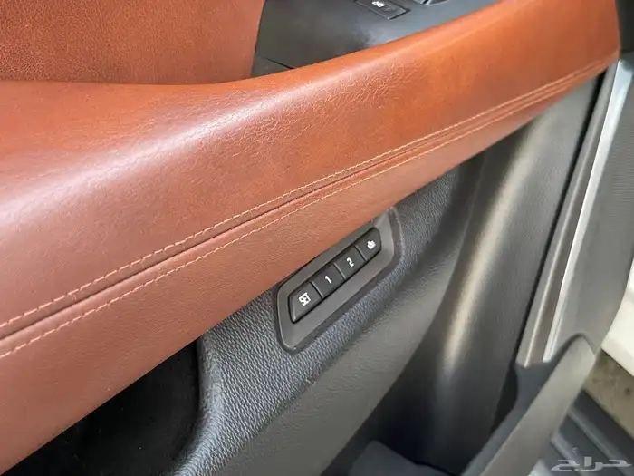 كاديلاك إسكاليد 2016 فل سعودي 28