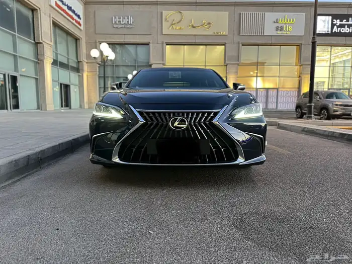 لكزس ES300 2023 سعودي 0