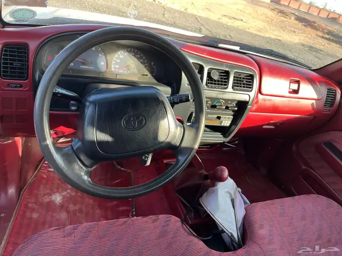 هايلكس. للبيع. 2001 عداد 166 3