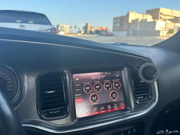 شارجر 2012 SRT8 فل كامل 9