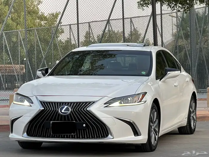 لكزس-ES300h-2020(ممشي92الف) 5