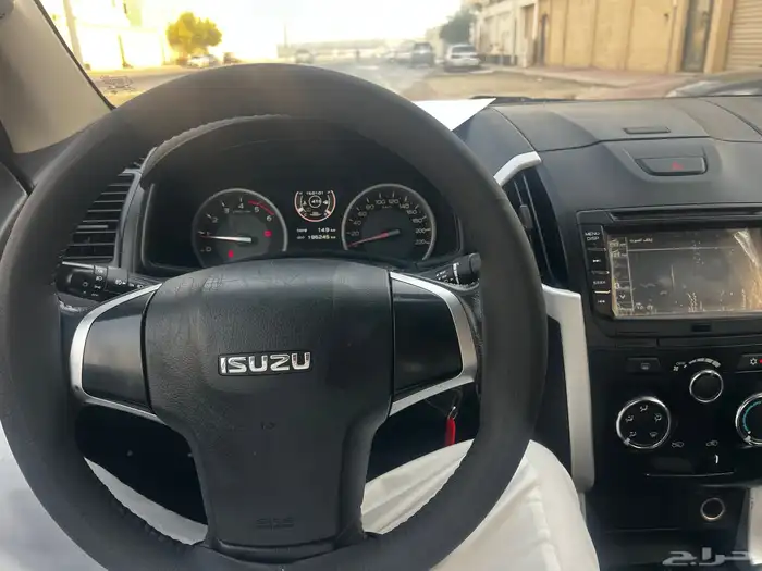 ايسوزو ديماكس 2020 LS نظيف .. 14