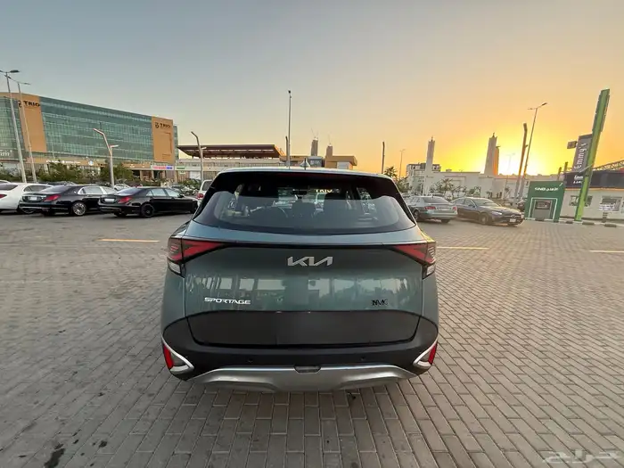 كيا سبورتاج 2023جديده وكاله 1600 اقل ممشى12 الف 0