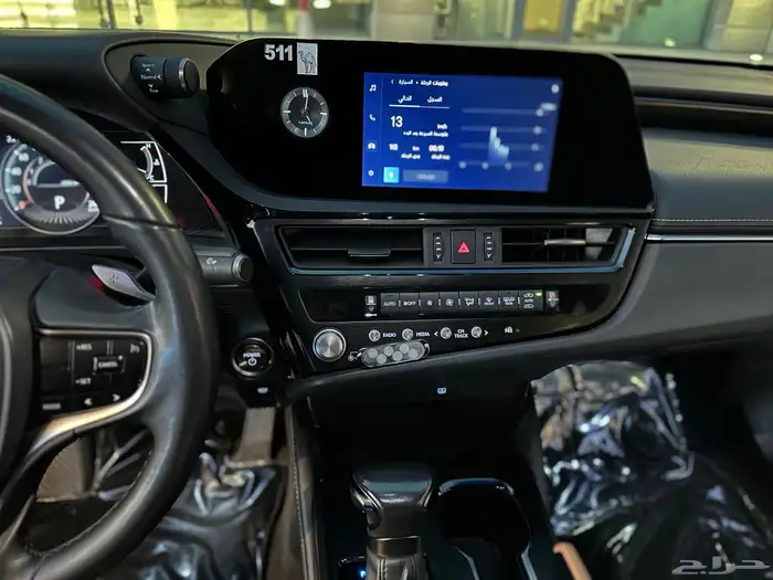 لكزس ES300 2023 سعودي 13