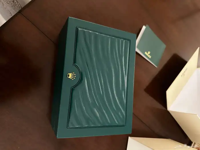 للبيع ساعة رولكس أصلية   جديدة تماما 3