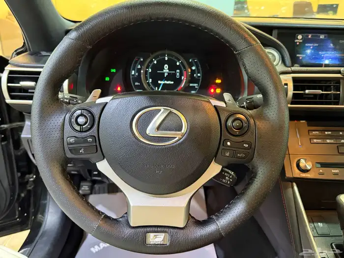 لكزس - IS اف سبورت - 2016 ( بحالة ممتازة ) 11