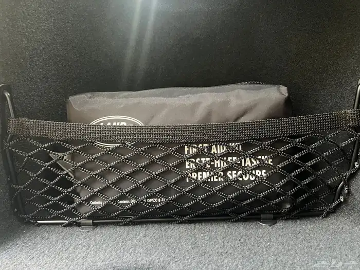 لاندروفر 2025 فيلار p250 مالك اول ممشى 21 الف بحالة الجديد 32