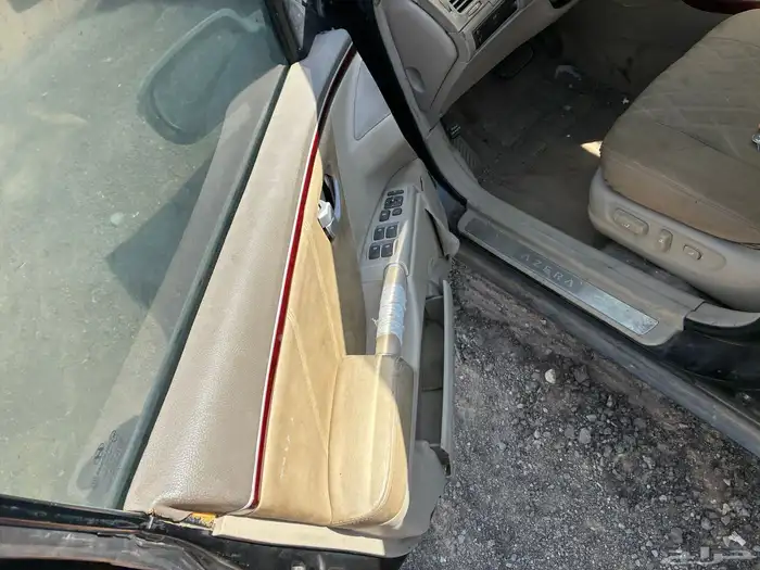 قطع غيار ازيرا 2008 ( تشليح ) 7