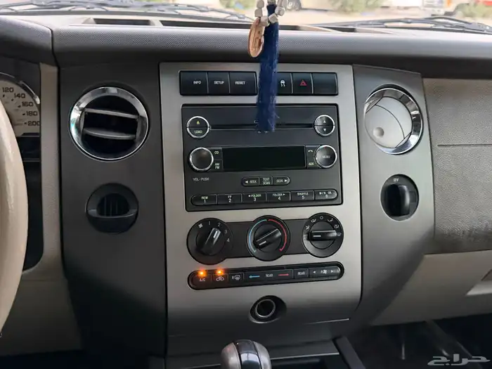 فورد اكسبديشن 2010 طويل بدون دبل للبيع 30