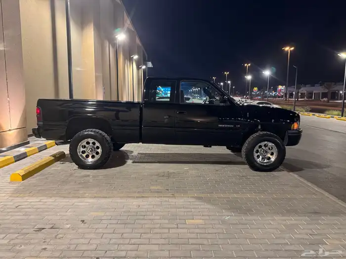 وحش 1996 دودج رام للبيع 4