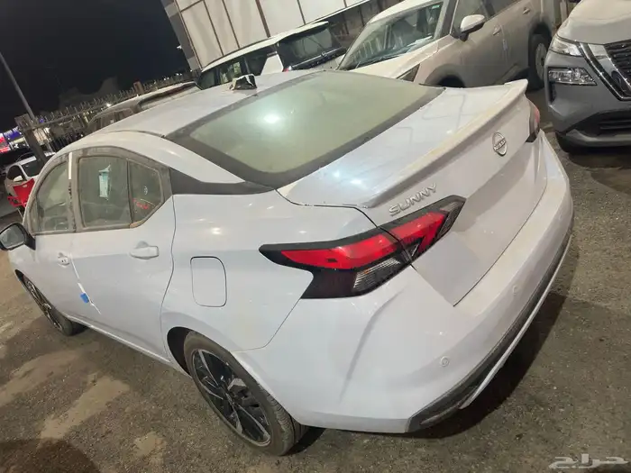 نيسان صني الشكل الجديد SL فل كامل 2024 ابيض فضي رصاصي فاتح 11