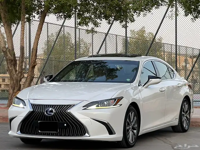 لكزس-ES300h-2020(ممشي92الف) 6