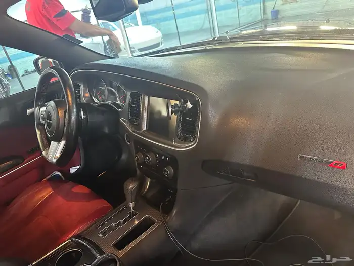 شارجر 2012 SRT8 فل كامل 7