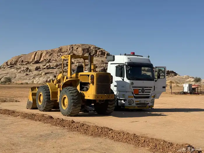 معدات للبيع 1