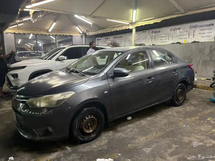 للبيع تويوتا يارس 2015   استخدام مالك واحد فقط 4