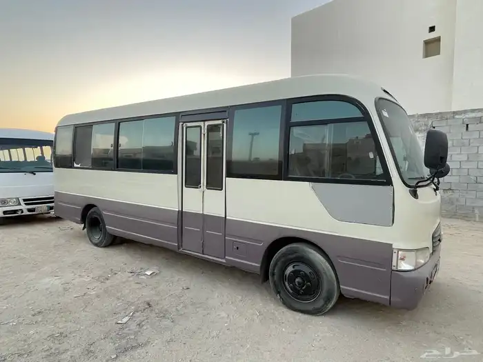 باص هيونداي كونتي للايجار 1