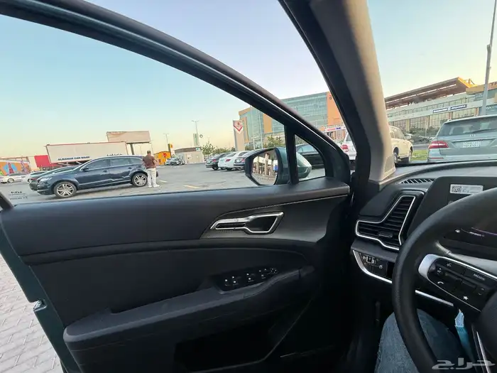 كيا سبورتاج 2023جديده وكاله 1600 اقل ممشى12 الف 3