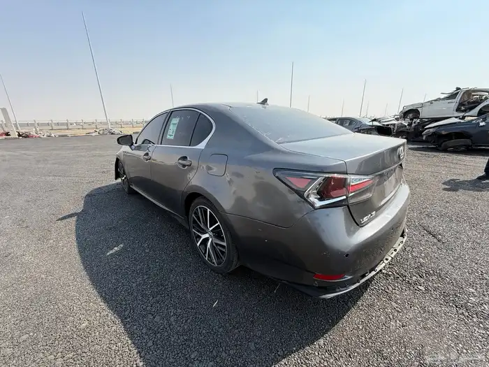 لكزس GS350 تشليح 2