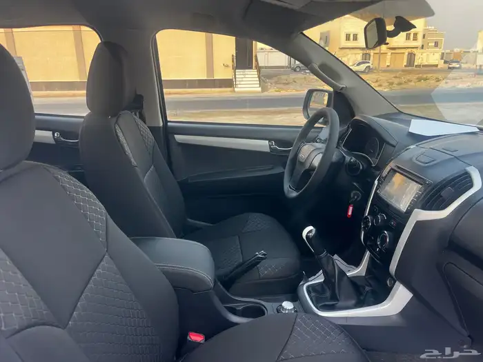 ايسوزو ديماكس 2020 LS نظيف .. 9