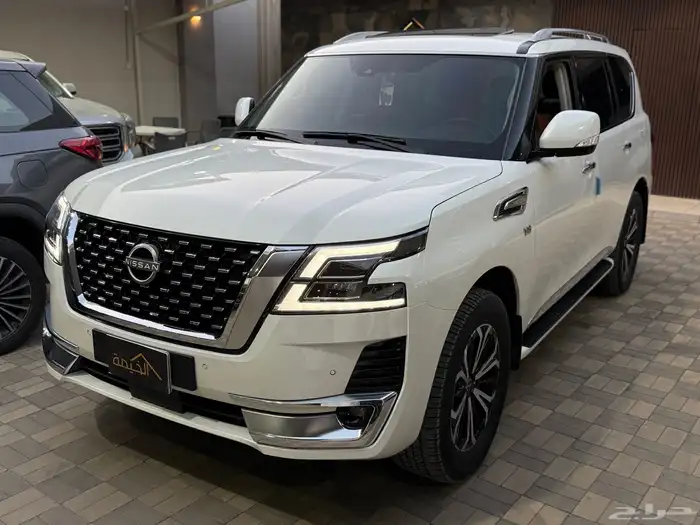 باترول 2024 تيتانيوم 8 سلندر 2