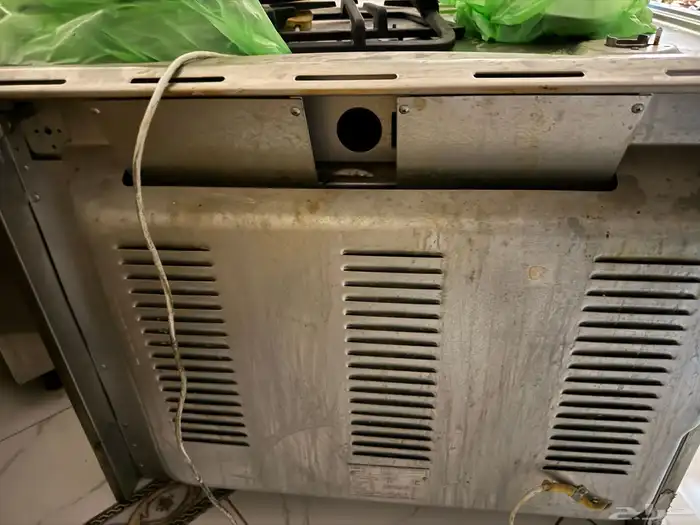 فرن 5 عيون بحاله ممتازة 2