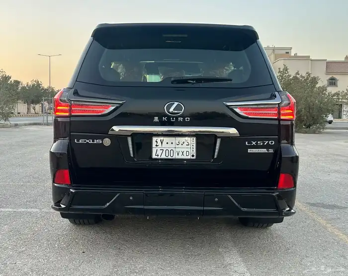 لكزس LX 2016 بلاك اديشن 10