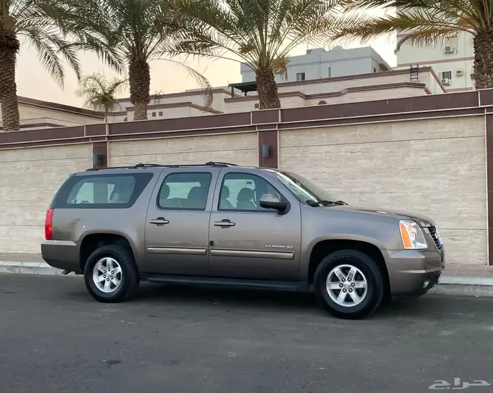 جمس يوكن 2014 مخزن بحاله الجديد ماشاء الله 14