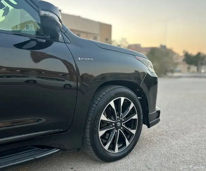 لكزس LX 2016 بلاك اديشن 16