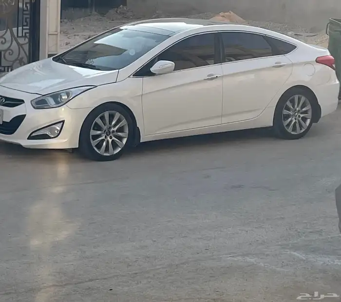 هيونداي 4