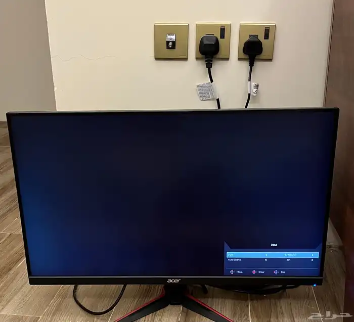 شاشة قيمنق ايسر 180 هيرتز 0