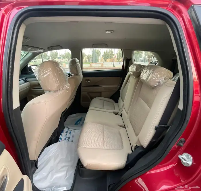 متسوبيشي اوتلاندر 2016 سعودي 12