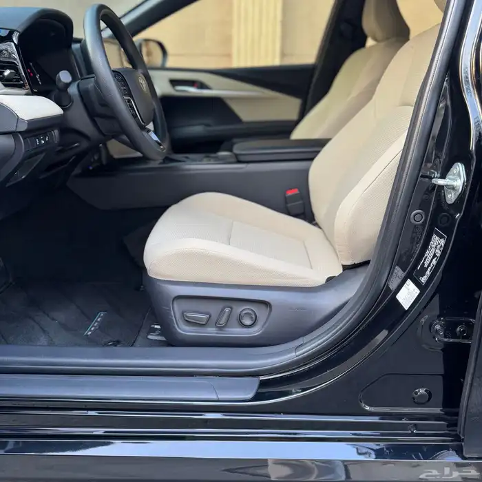 كامري سعودي شبه جديد ( تم تنزيل الحد ) 4