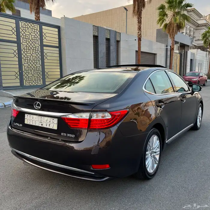 لكزس ES350 - DD 2015 مالك اول بحالة الوكالة . 12