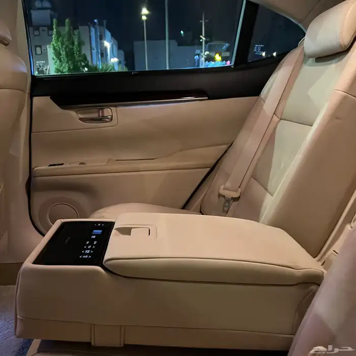 لكزس ES350 - CC 2014 بحالة الوكالة . 33
