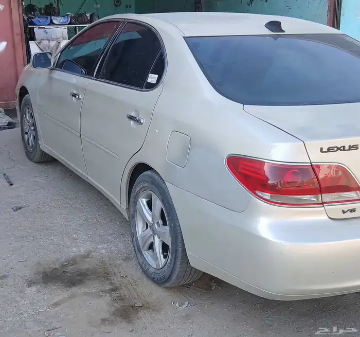 لكزس Es300 للبيع 2002 3