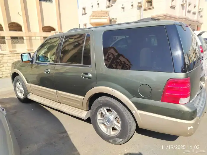 للبيع سيارة فورد اكسبيديشن بحالة ممتازة مجددة ومفحوصة بجدة 0
