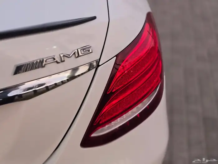 مرسيدس E-Class 5