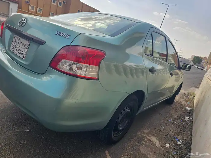 تويوتا يارس موديل 2009 3