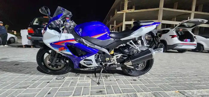 سوزوكي gsxs1000 موديل 2007 4