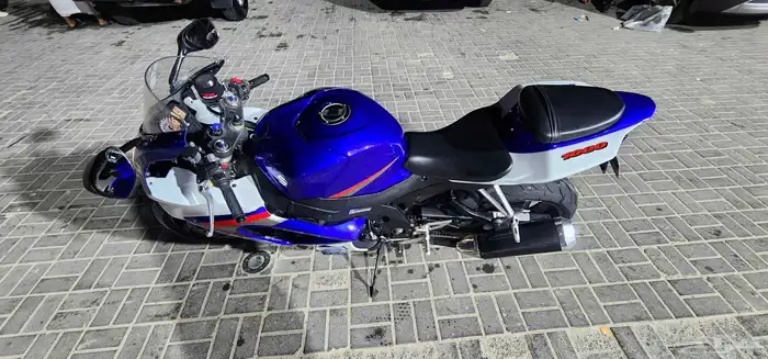 سوزوكي gsxs1000 موديل 2007 3