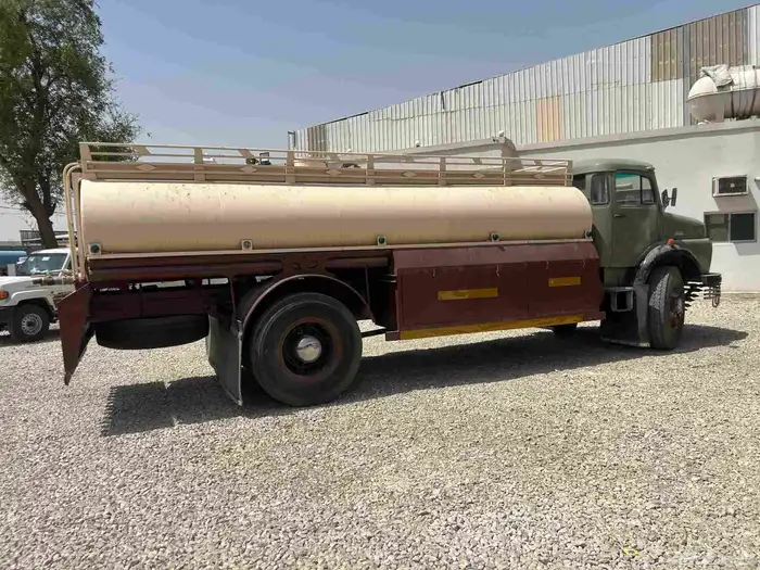 وايت ماء بوز جفالي 82 0