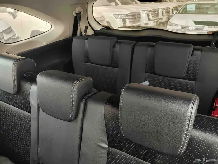 عرض خاص للبيع تويوتا فيلوز 2025 فل كامل 7 راكب سعودي 9