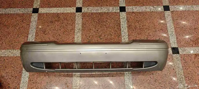 صدام أمامي أصلي فورد كراون فكتوريا 2011 2