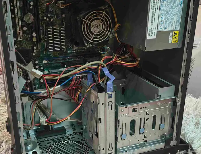 كمبيوتر مكتبي بدون هارد ديسك 3