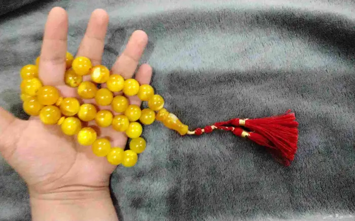 مسباح شبيه تراب كهرمان للبيع السعر 200 ريال 33خرزه 1