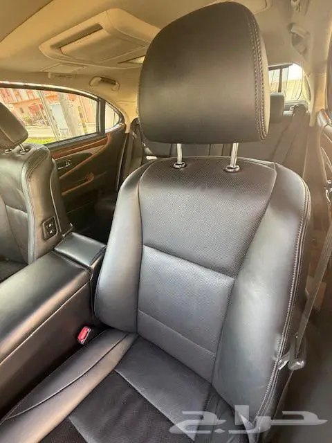 لكزس LS600 هايبرد ماشيه 49الف فقط بدي وكالة 2016 15